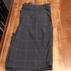 O’Neill shorts, men’s size 32